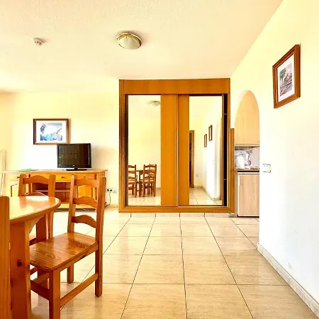 Apartment With Pool, Freewifi, By The Sea In Costa Del Silencio, Tenerife South